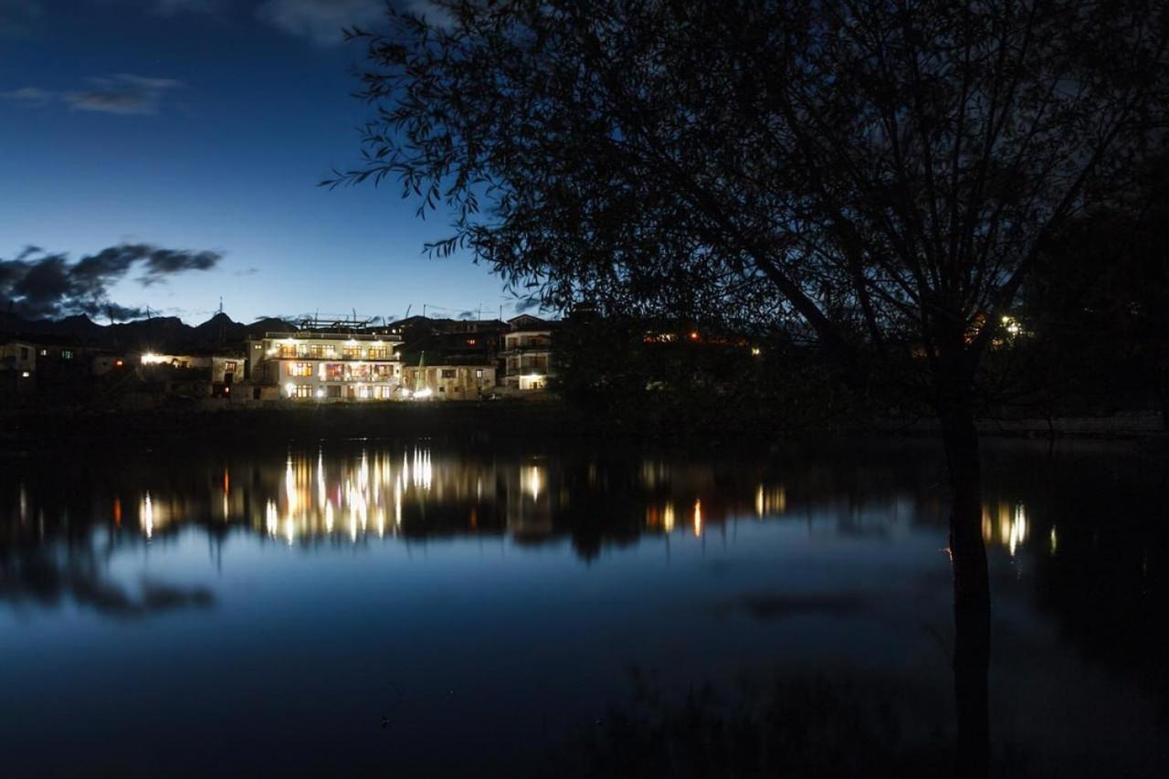Hotel Lake View Nako エクステリア 写真